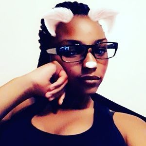 Meet your Posher, Lashay